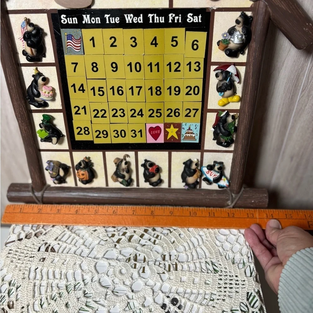 Perpetual Wall Calendar with Bear Animal Figures Collectible Vintage